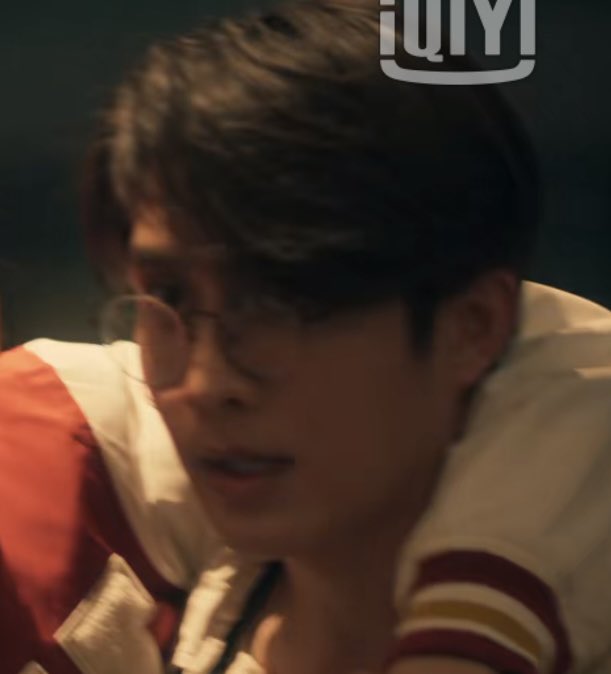 aquariiuszn's tweet photo. the backbones of the theerapanyakul family...

#KinnPorscheEP5 https://t.co/gphQoGMvP6