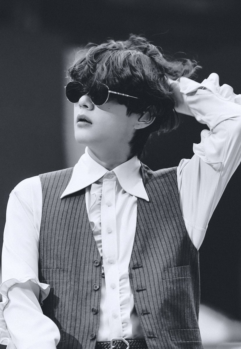 GamingPriya2's tweet photo. Uff so cute ♥️♥️♥️♥️ #bangladeshibtsarmy
#btsarmy #bangladeshibtsarmy 🇧🇩🇰🇷 #bts https://t.co/rqJ9DN0Nqj