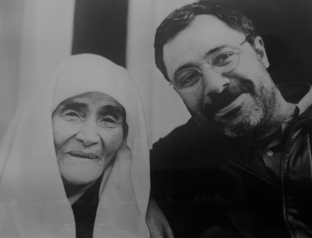 baskomsernevzat's tweet photo. Annem, annem, güzel annem. #AnnelerGuenueKutluOlsun https://t.co/dhGWVVzdLb