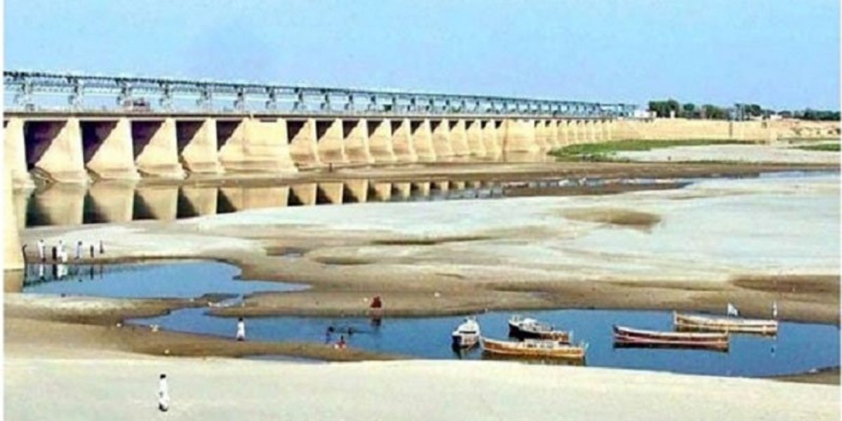 Atif_Mallah353's tweet photo. #SindhNeedsWater https://t.co/w0wj0HKcrP