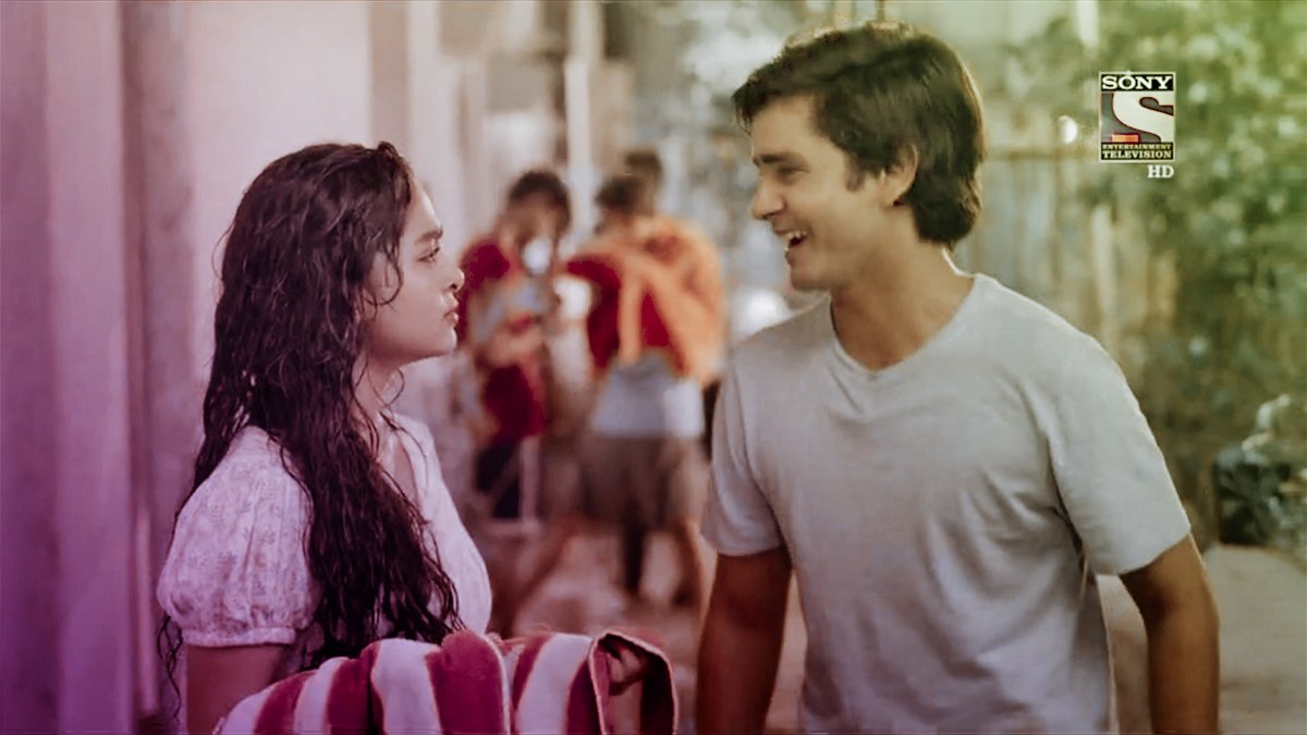 qaagazkikashti's tweet photo. SwaMun moments from the trip 🥺
Aaaaaaaa they're so cute 😫♥️
.
#YehUnDinonKiBaatHai
#yudkbh #samaina  #swamun @kristinapatel01 #SanjayChaudary https://t.co/RLpCM6QbYx