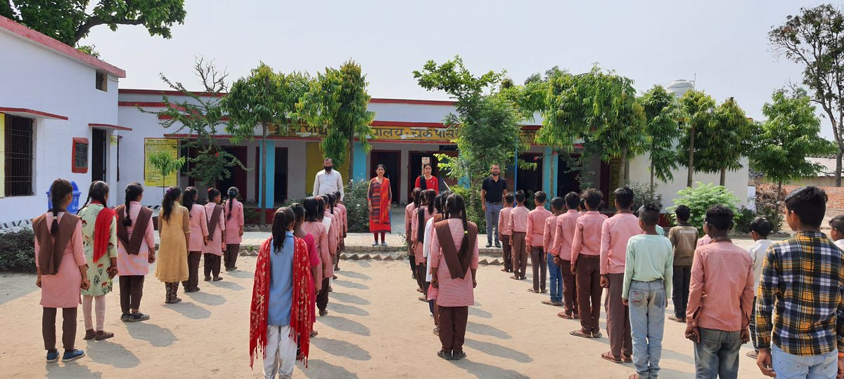 spsinghkheri's tweet photo. गुरु जी की जयं���ी #RavindraNathTagoreJayanti पर राष्ट्रगान कार्यक्रम । 
#Kheri https://t.co/oGCqUZpY5K