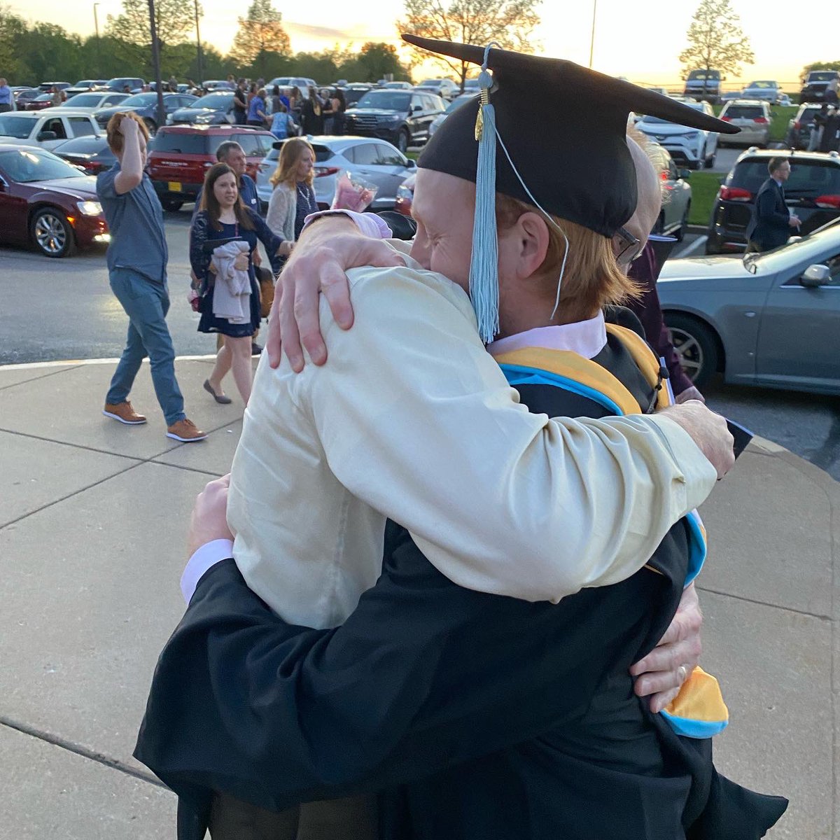 Max Buck tweet media