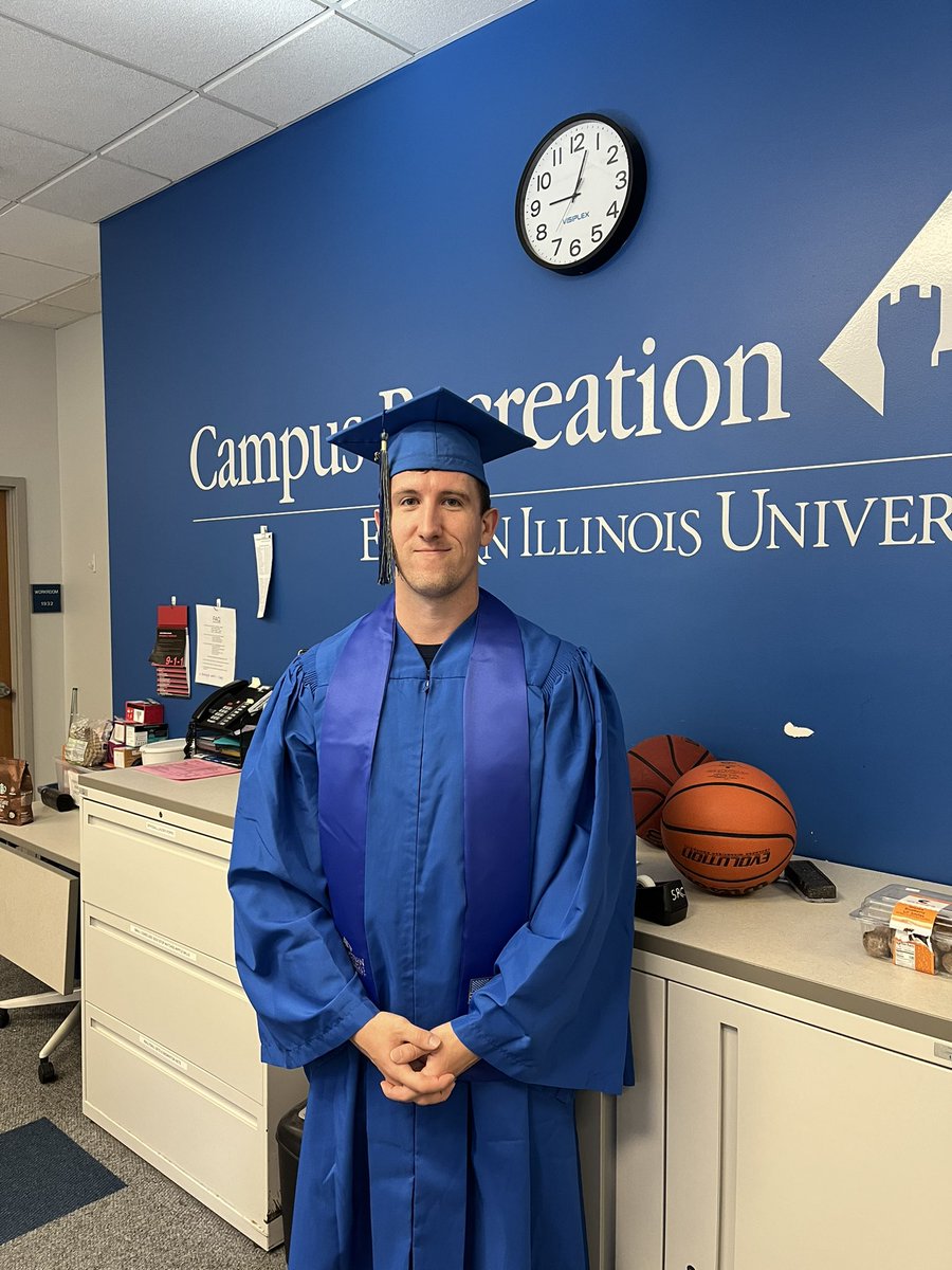 EIU_IMSports's tweet photo. Congratulations Keaton and ALL our other graduating Rec Family! @EIU_Rec #recfam https://t.co/29ZLxFDFGR