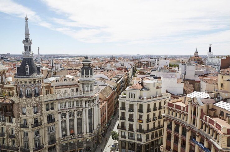 SSTravelt's tweet photo. #Madrid 🇪🇸

فندق فورسيزن في مدريد

الحجوزات متاحه الآن الى اسبانيا 
برنامج يشمل الطيران “ بأقل الاسعار “
للاطلاع الرجاء التواصل واتسب☎️
0551013255 

#تاشيرات_سياحيه 
#الخبر_الان #عوده_المدارس #تعليم_المدينه_المنوره https://t.co/ayKxcergNc