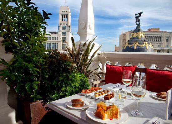 SSTravelt's tweet photo. #Madrid 🇪🇸

فندق فورسيزن في مدريد

الحجوزات متاحه الآن الى اسبانيا 
برنامج يشمل الطيران “ بأقل الاسعار “
للاطلاع الرجاء التواصل واتسب☎️
0551013255 

#تاشيرات_سياحيه 
#الخبر_الان #عوده_المدارس #تعليم_المدينه_المنوره https://t.co/ayKxcergNc