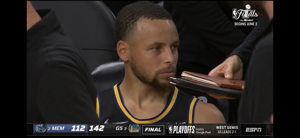 _Drake4life_'s tweet photo. Nobody talking bout how kuminga fired up in the end and mid🔥😵‍💫😵‍💫
#gsw #gswvsmem #nbafinals #finals #goldenstate https://t.co/glCxOxV2kE