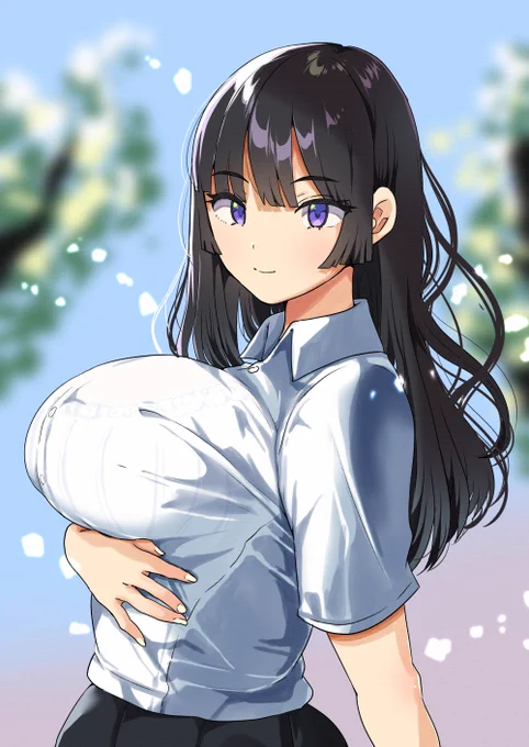 目が合うと強調してくる初夏。 