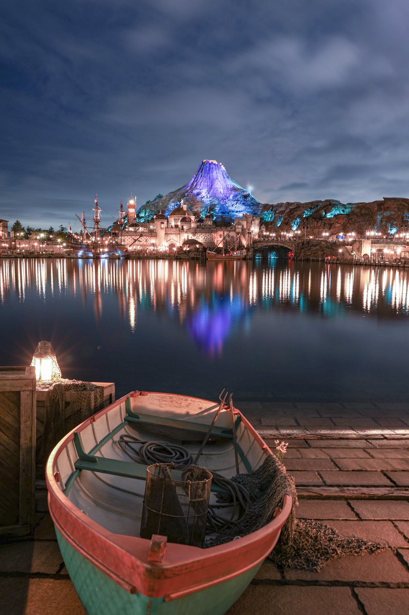 take___291's tweet photo. Tokyo Disney Sea https://t.co/lIcDxttJwT