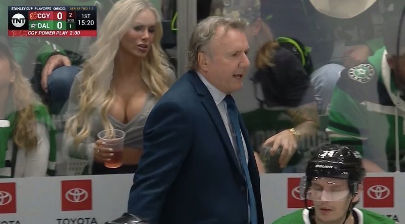 barstoolsports's tweet photo. The Stars come out in Dallas @spittinchiclets https://t.co/HvHcDybOzA