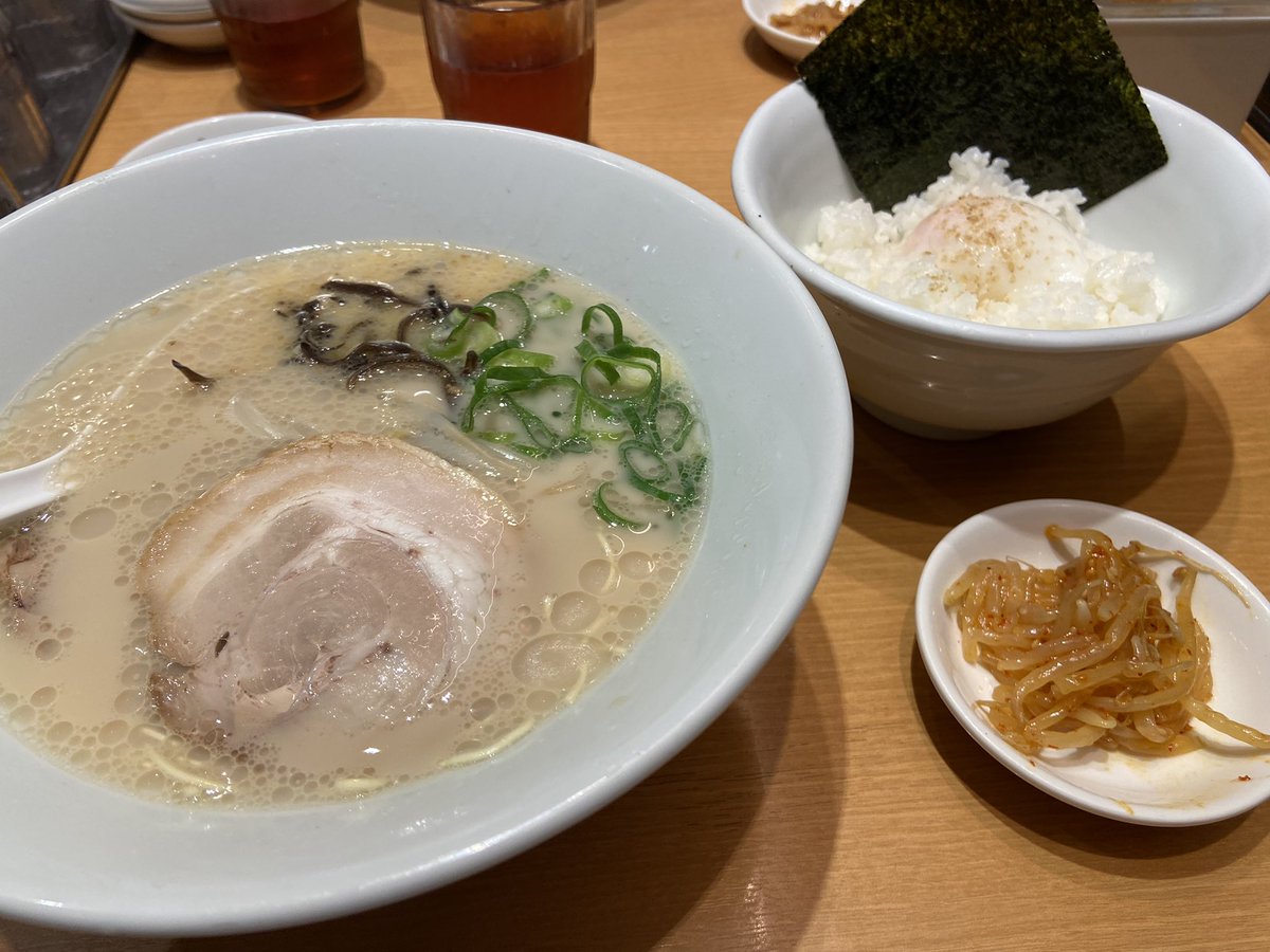 sr_movie's tweet photo. GWはどこも混んでおられる https://t.co/XSaCDOSlpY