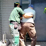 クロネコヤマトの神対応!ご年配の方を助ける腕も惚れます。