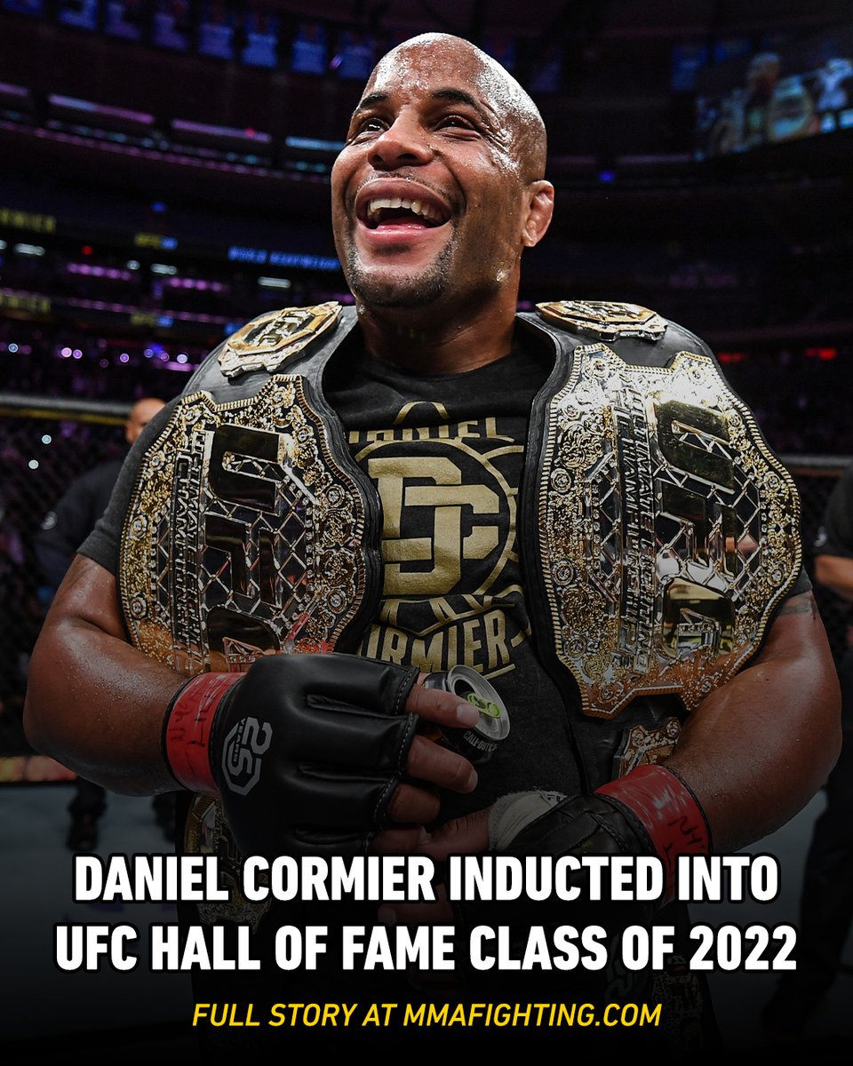 MMAFighting's tweet photo. DC is a UFC HOFer 🙌 https://t.co/je287lg0TQ