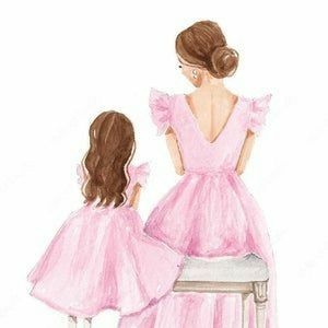 #MothersDay

माँ.......❤️
मेरी माँ के लिये क्या लिखूँ .....unhone toh khud mujhe लिखा है....
खुद को सवारने की  उसे कहाँ Fursat होती है.....
Maa........❤️❤️, फिर भी बहुत खूबसूरत होती है...