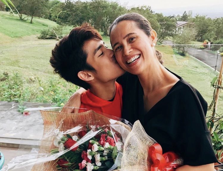 DonKissATeamOFC's tweet photo. "If I know what love is, it is because of you."

Happy Mother's Day to all the Sparkling Moms and acting moms out there— 𝘺𝘰𝘶 are the magic of the season! 💞💐🥂

#DonKiss | #DonKissFam https://t.co/DQLh4b2ISE