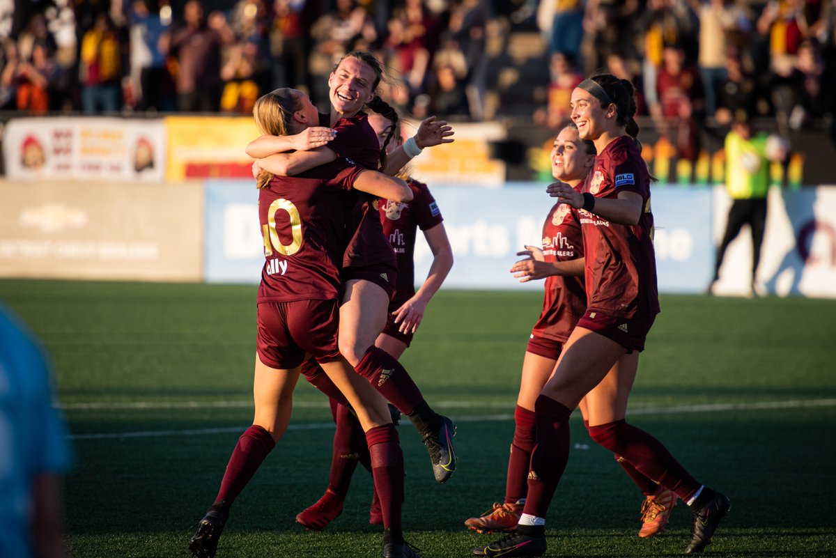 jondeboerphoto's tweet photo. A beautiful night for a home opener for @DetroitCityFC women! Tough draw &amp; ending, but still a great match and lots to look forward to https://t.co/4iGD6B8Qjn