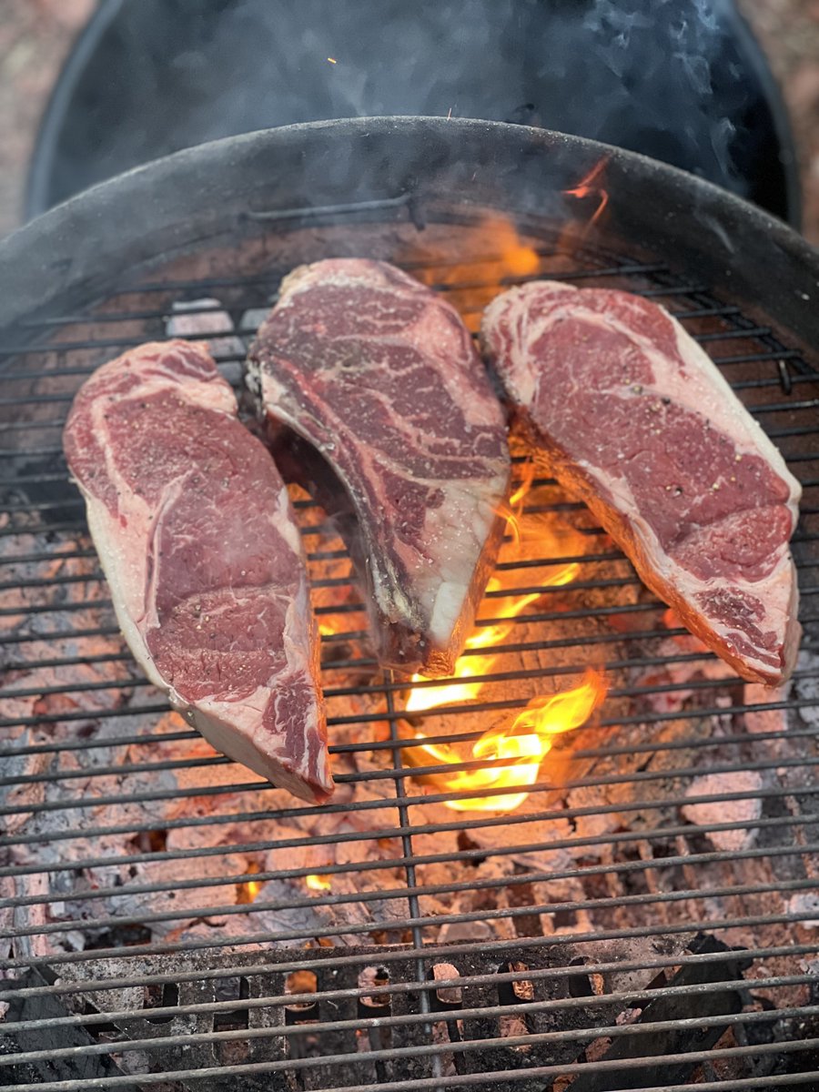 GondorffShaw's tweet photo. My boy ruined $300 in steaks I brought over AMA https://t.co/EoBl3We8Q2