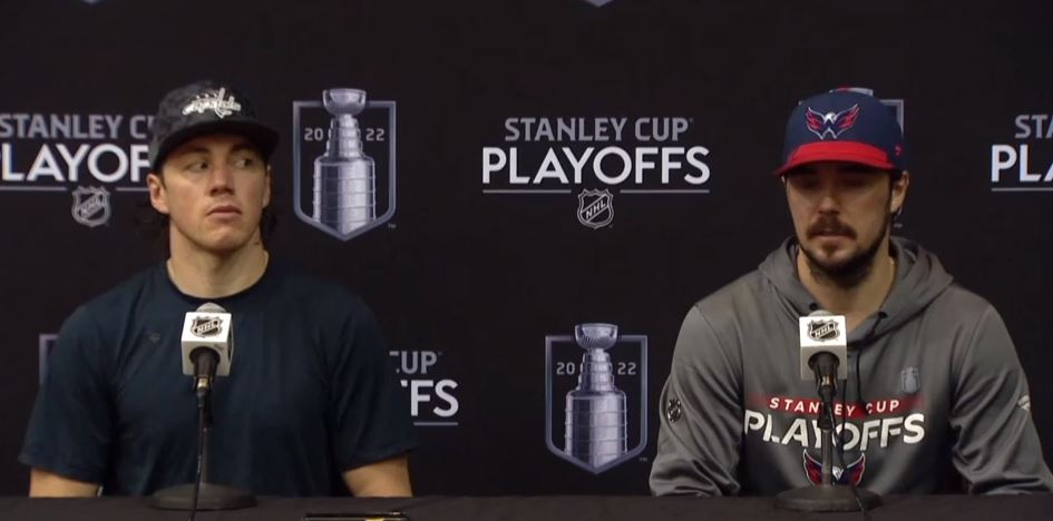 TJ Oshie giving MoJo the side-eye after big win against Panthers in game 3. <a href="/Capitals/">Washington Capitals</a> nhl.com/capitals/video…