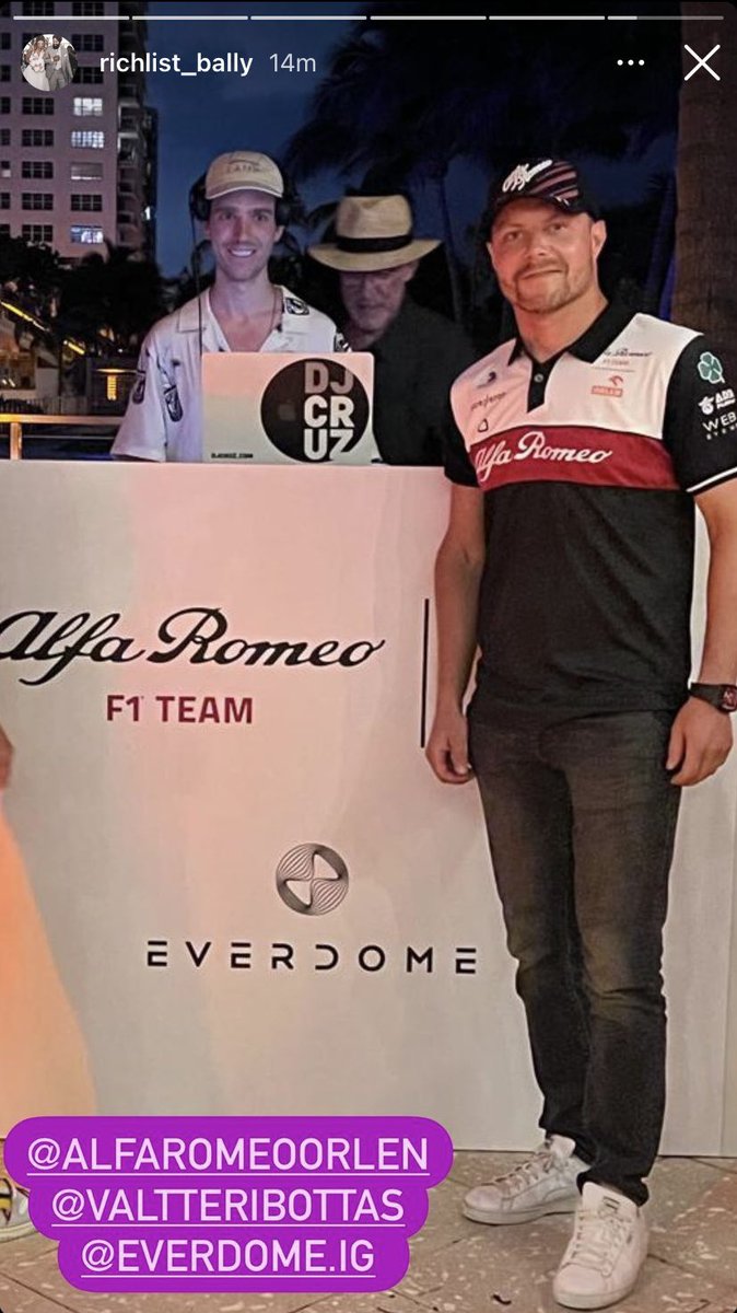 𝐁𝐎𝐙𝐄𝐍𝐀 𝐑𝐎-𝐂𝐇𝐀 tweet media