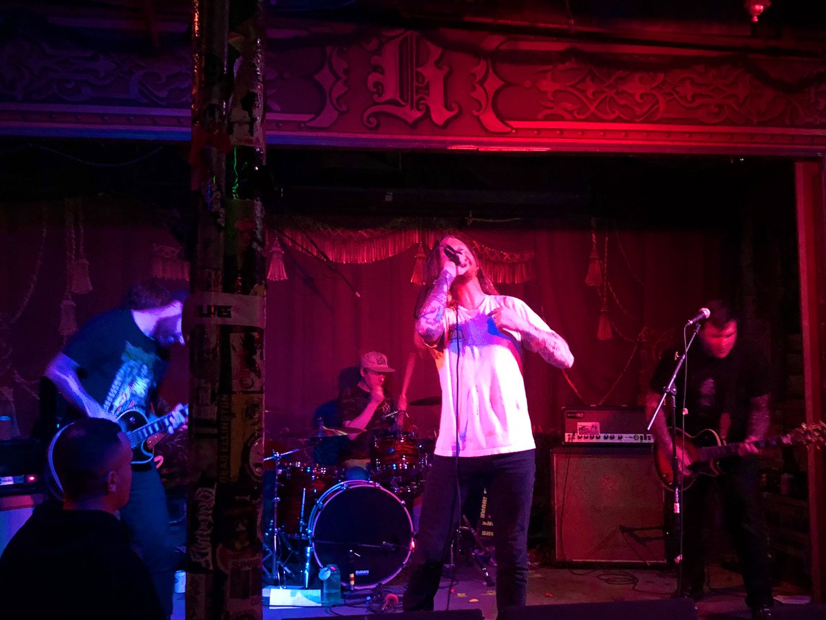 speedofwhite's tweet photo. If you missed @foxfireshc at Ralph’s tonight you’re a goddamn nerd https://t.co/nr3172XPMT