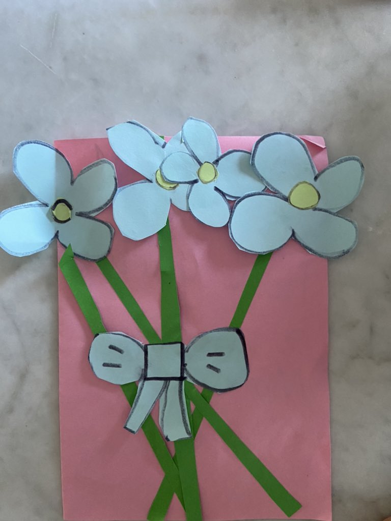 Abigail_Dobson1's tweet photo. Some of the craft the kids I nanny made for their mum this week. It was so beautiful to watch them work hard on something special to gift their mum. Happy Mother’s Day everyone. #acuedu_p https://t.co/TkOHz7ujN8