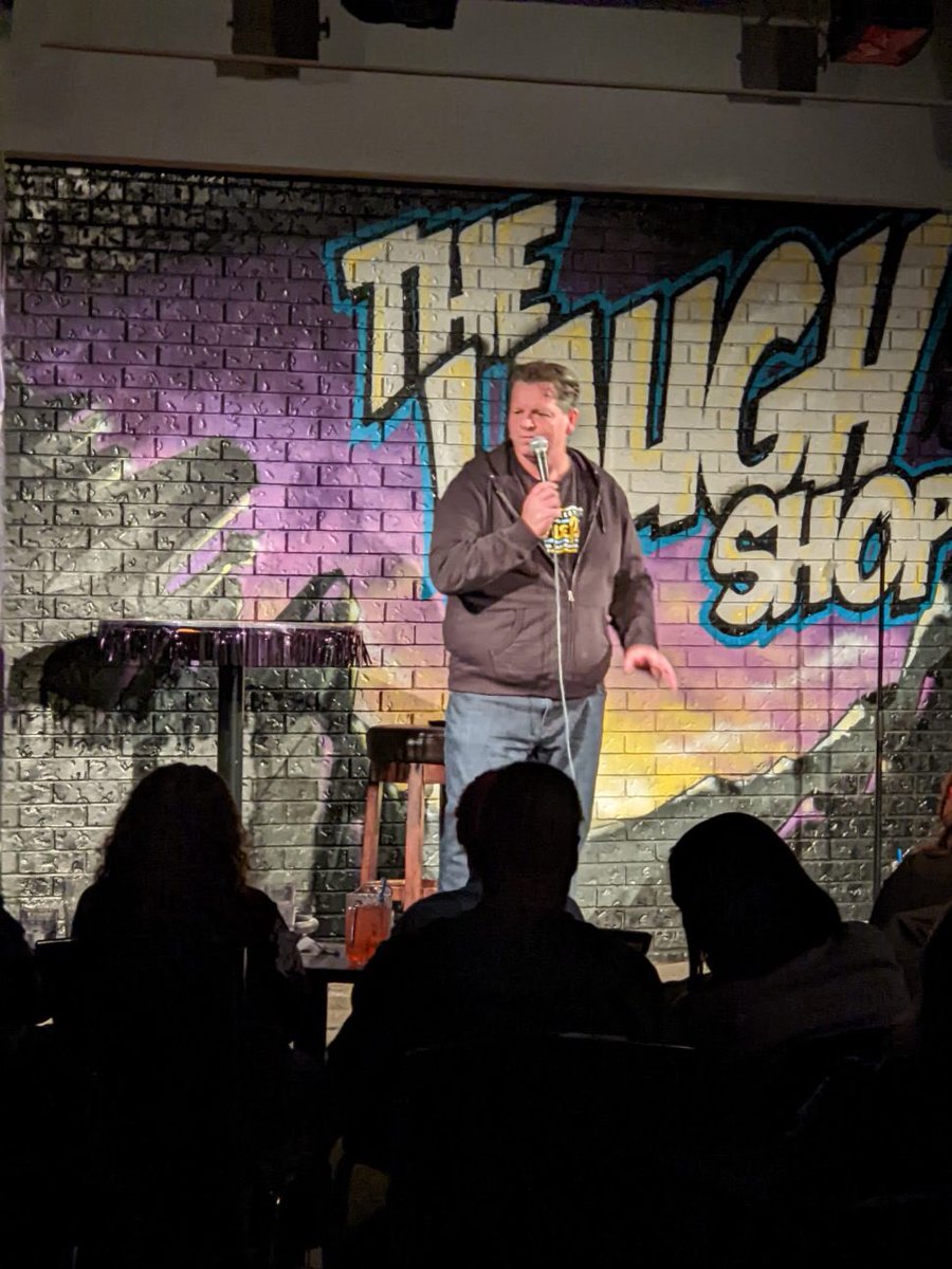 improvhypnosis's tweet photo. Opened up for this super funny human @kylebrownrigg tonight. It was  wonderful audience @laughshopyyc 
#comentdy #yyc https://t.co/k8wHyNrBeo