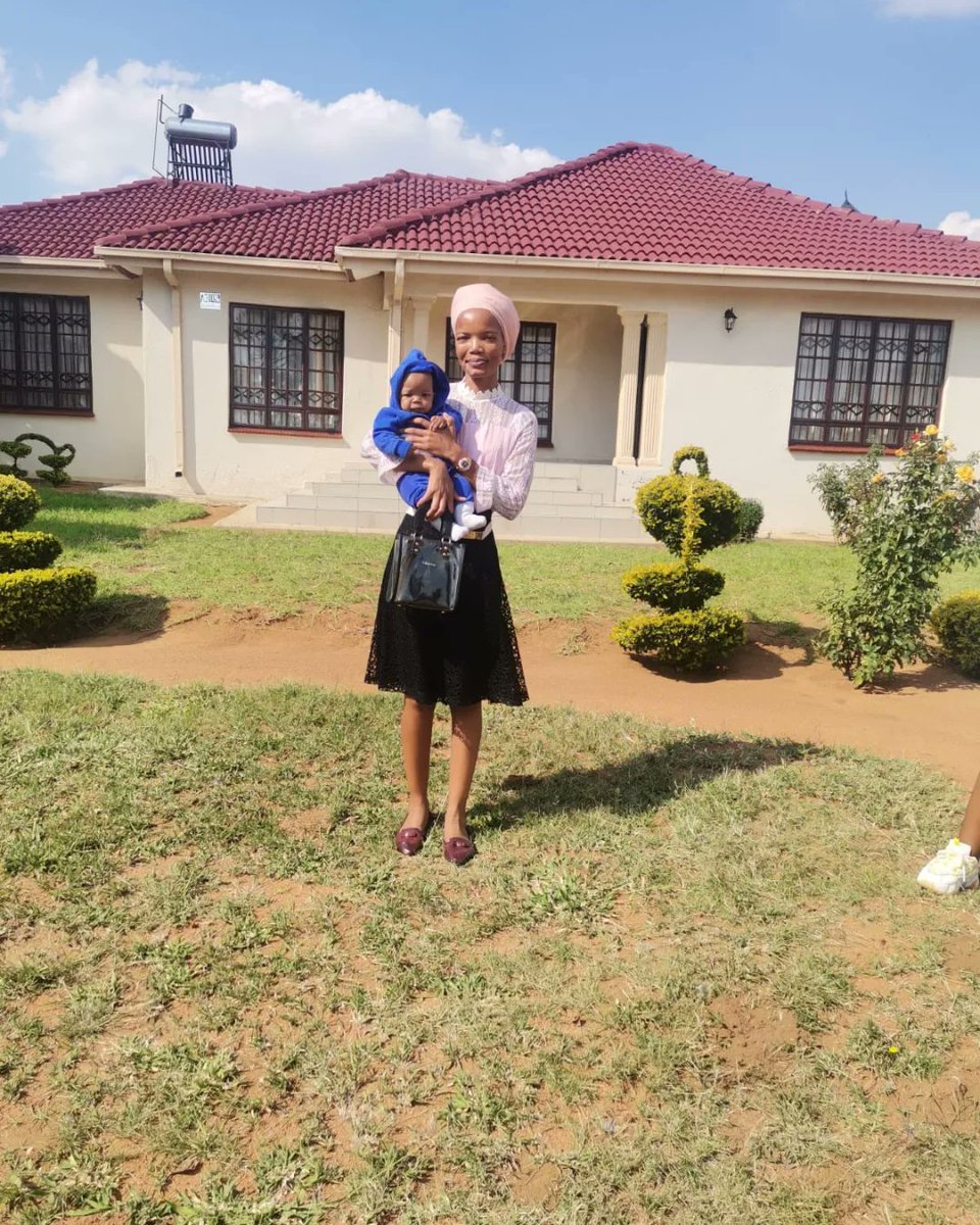 LMatshehla's tweet image. &quot;Ten little fingers, ten perfect toes, fill our hearts with love that overflows.&quot; Happy mothers&apos; day from me and my Baby Cousin.