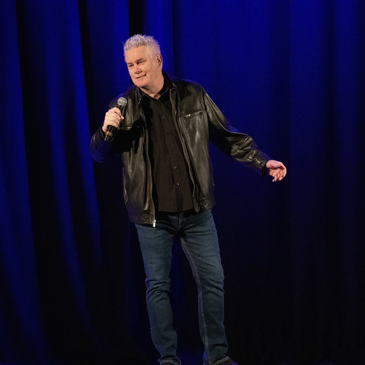 HarrahsSoCal's tweet image. Living the LOL life with @BrianReganComic tonight! #HarrahsSoCal #FunnerCA #LiveFunner