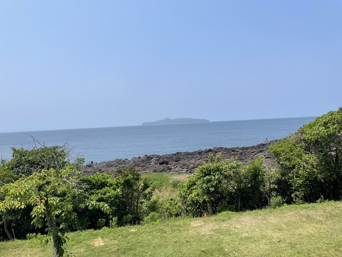 concierge_bcw's tweet photo. 久しぶりのソロキャンプ⛺️いつもは山ばっかりだけど海のキャンプ場も良いね👍 https://t.co/iO88DzdUno