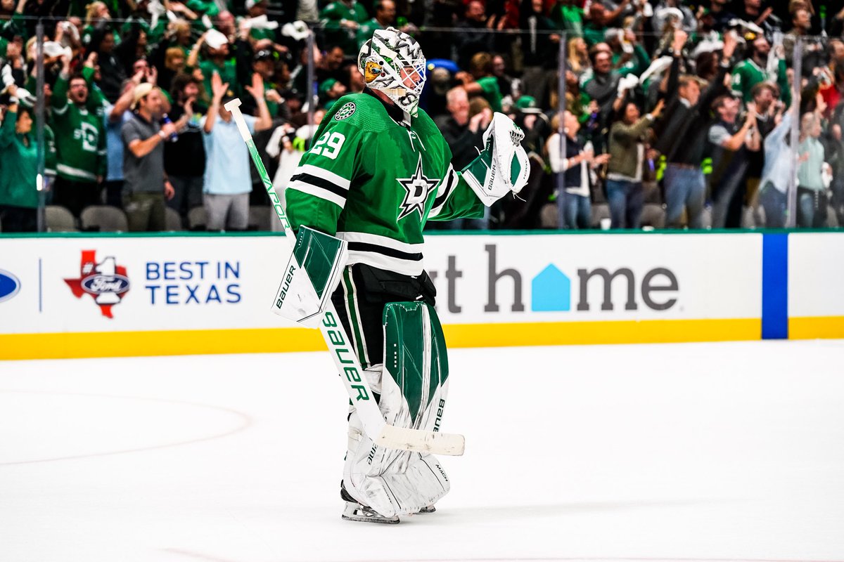 DallasStars's tweet photo. Hug your Otter 🦦 https://t.co/OavXMomAks