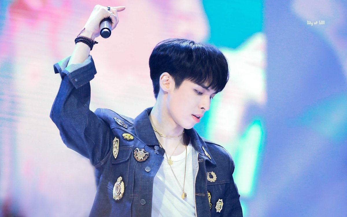 -.- (@ioo4bbo) on Twitter photo 