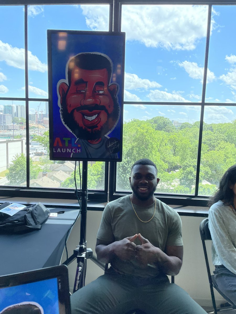 LashCanDraw's tweet photo. Thank you @MicrosoftATL for having me at your #MicrosoftATL Launch drawing live digital caricatures! Book Lash to draw digitally at your next event! Email LashWCW@aol.com https://t.co/Msw4OpyVoy
