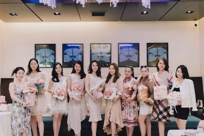 tebiedeni's tweet photo. Thank you to NestBloom and Sally's for their [Flower Banquet], which left us a wonderful place😊😊 https://t.co/9KTmmJI264