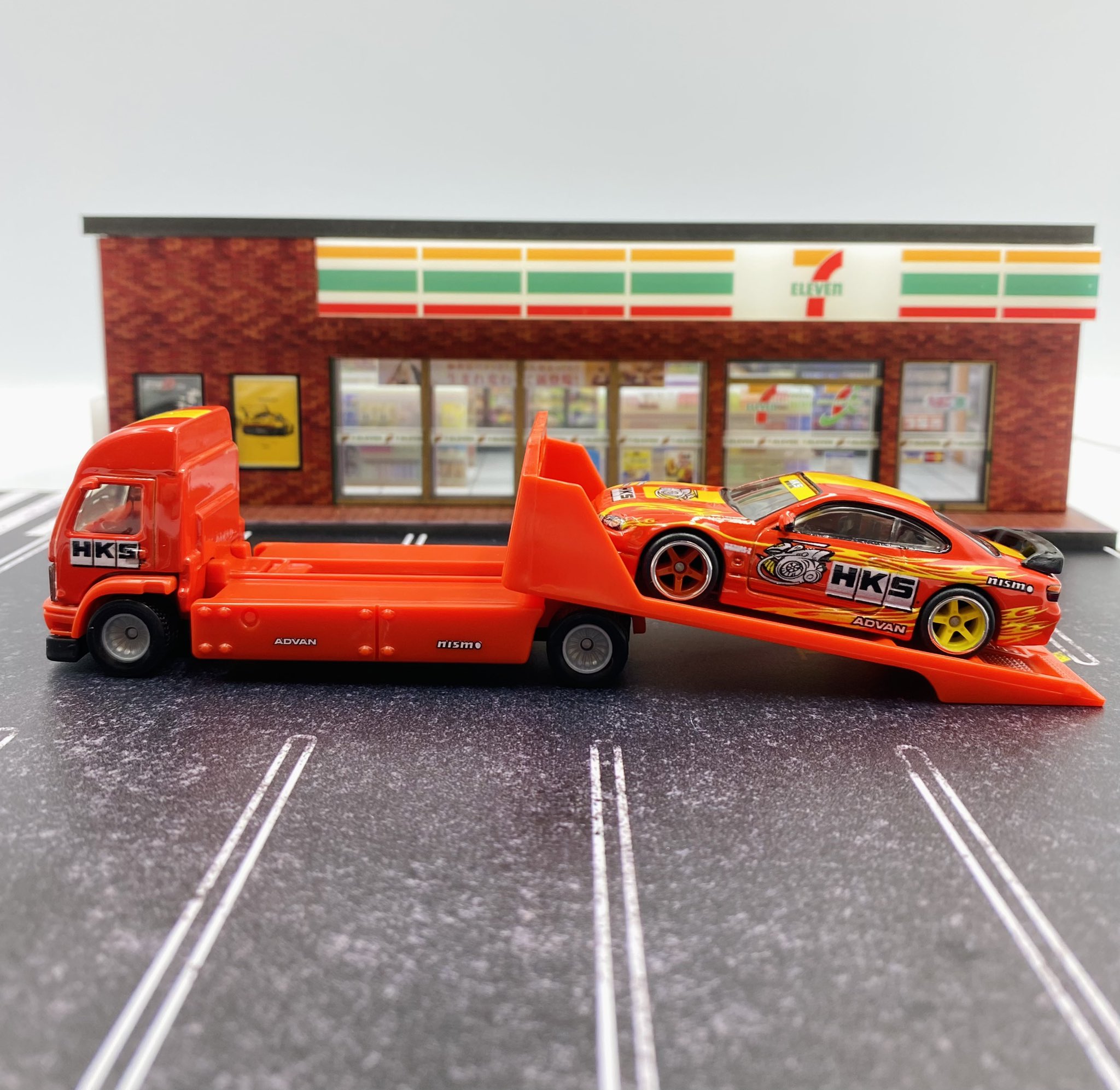 ホットウィール 日産 シルビア S15 チームトランスポート HKS