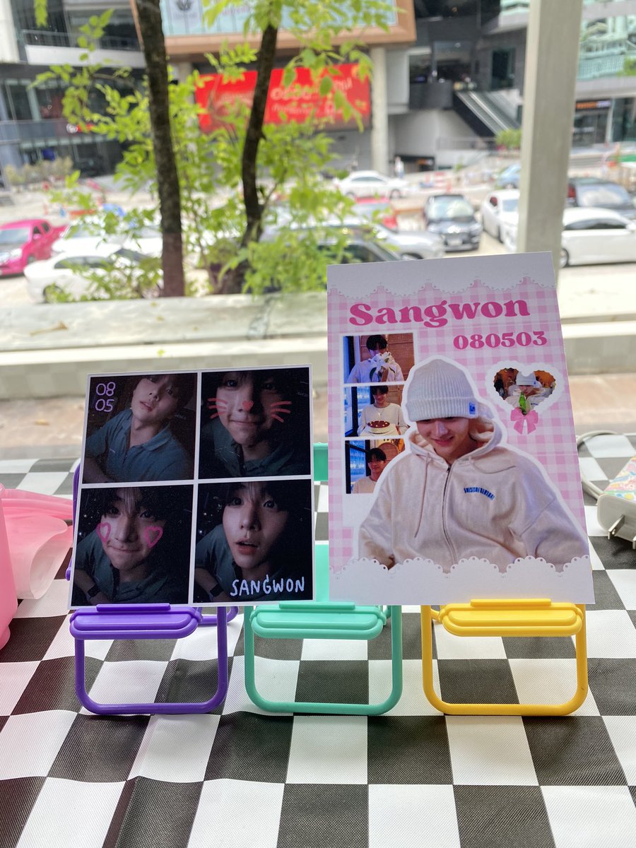 onceina3luemoon's tweet photo. ใครมาเฟ่ซังวอนมารับกันได้นะคะ อยู่ชั้น2คับ🎀💖 #OurSpringBoy20thBirthday https://t.co/GciZPf7ycY