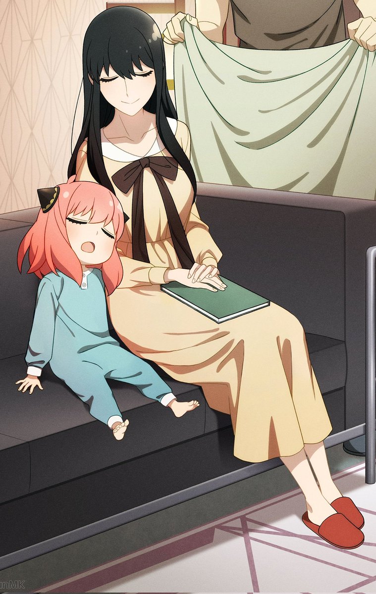 SpyFamilyManga's tweet photo. Happy Mother's Day! https://t.co/VR6F7RC2yZ