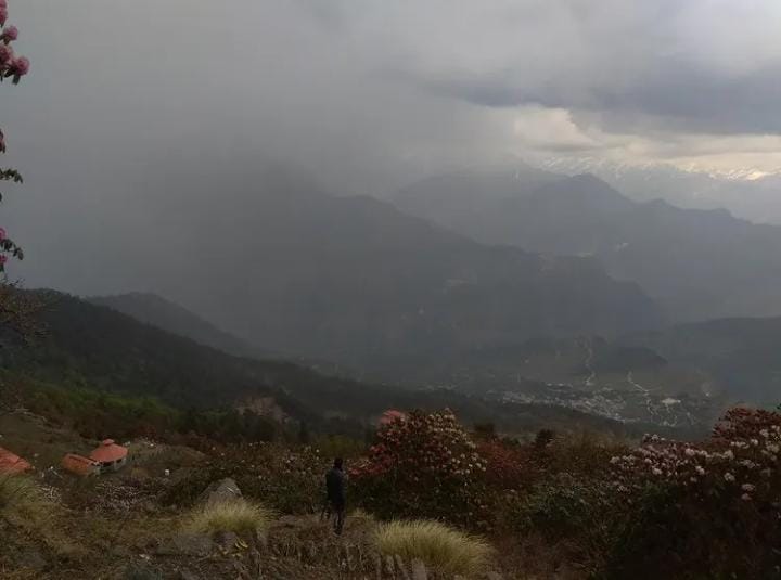 LiveWxIndia's tweet photo. #Uttarakhand #Rainfall in 24hrs till 8:30am⛈️
#ChandraBadni 40.0mm
#Bajpur 22.5mm
#Garud 22.0mm
#Pithoragarh 19.3mm
#Jakholi 17.5mm
#Kanalichinna 15.0mm
#Gularbhoj 13.0mm
#Dangoli 13.0mm
#Pithoragarh Agri 12.5mm
#GangoliGhat 11.5mm
#Syunsi 11.0mm
#Chaukhutiya 10.5mm
#Tehri 8.8mm https://t.co/YSYNR98E5u