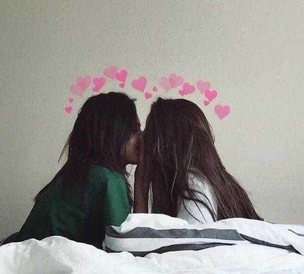 KwonYur88's tweet photo. Você junto comigo , mais do que ninguém, acreditou em mim e nos nossos sonhos. E agora três deles estão muito mais que vivos entre nós 💗💗💗

Feliz primeiro dia das mães pra nós 💕 https://t.co/9C5YXllFhK
