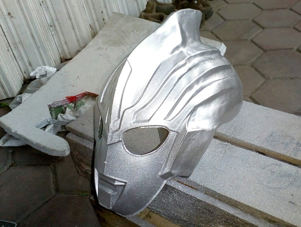B123DA_'s tweet photo. Simple homemade Ultraman Orb helmet,
from cheap bootleg mask and plastic soccer ball
#UltramanOrb #ウルトラマンオーブ #SpaciumZeperion #スペシウムゼペリオン #フュージョンアップ #FusionUp #ULTRAMAN #mask #helmet #cosplay #cosplayer #cosplaying #doityourself #homeMade https://t.co/IPm91SoAqn