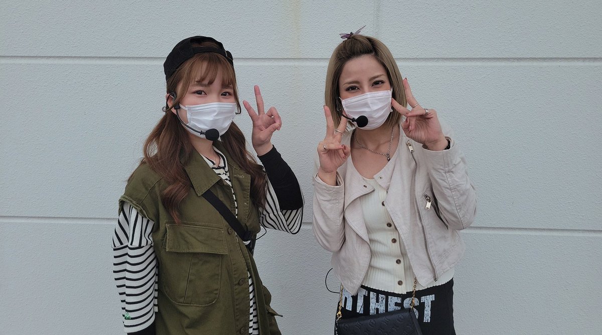 MYME1202's tweet photo. #アスカとマイミ2 最新話🎶
今月はゲスト・アカネちゃんで
お送りします✨
さっそくの第1話📺
初対面の2人の相性は
どうでしょうか(  ◜௰◝  ）

ご視聴❤いいね❤コメント❤
よろしくお願いします┏●
https://t.co/c9xzfMtQIa https://t.co/dsat3DyaN6
