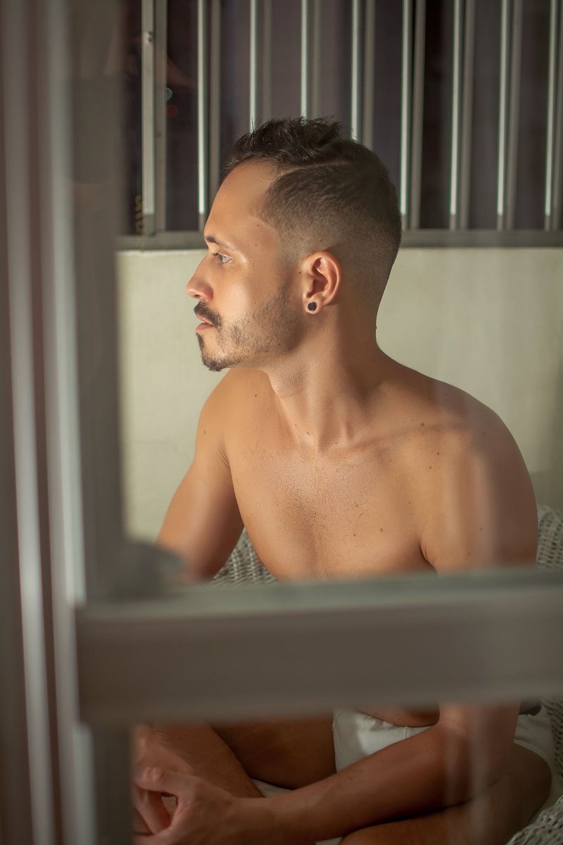 ForMenEnsaio's tweet photo. Modelo gato é outro nível...

#PINTOSAWARD 
#fotosdehomem
#ensaiofotograficomasculino
#ensaiomasculino https://t.co/zNyJrJRv7L