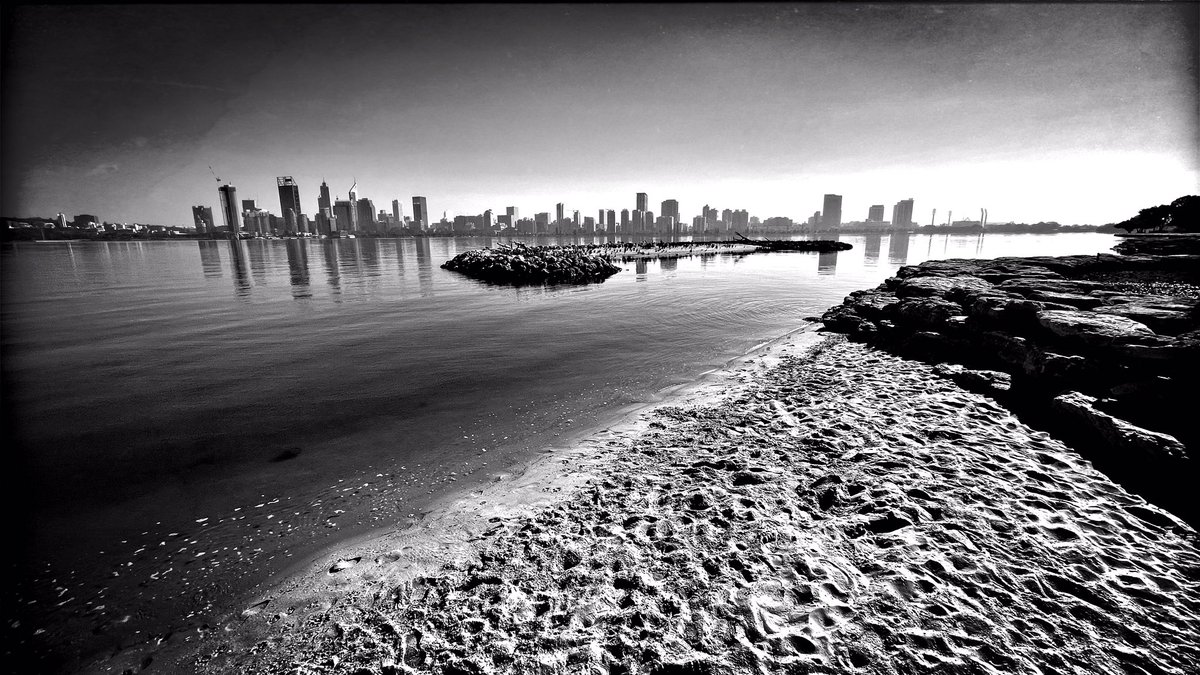 susiansas's tweet photo. a fresh day…#perth #monochrome #bnwphotography #blackandwhitephotography https://t.co/MB6UK8hFA9