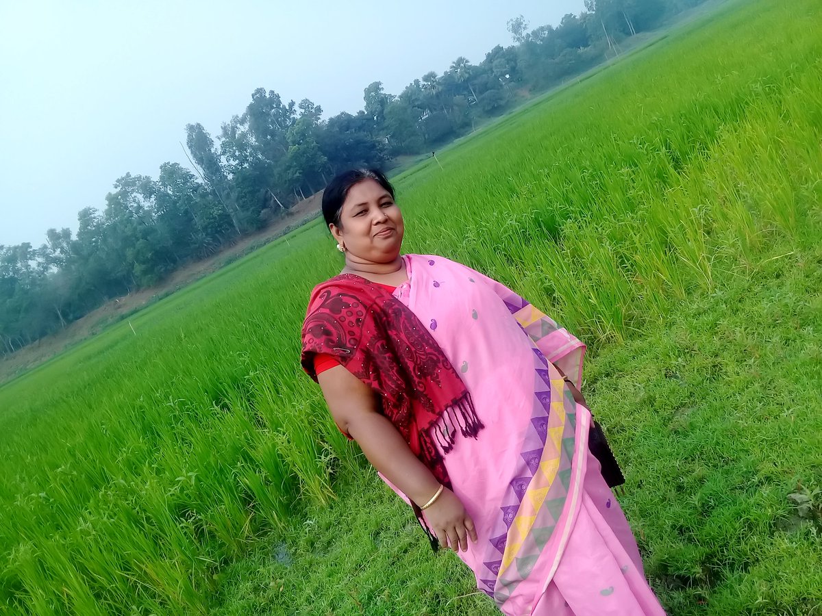 #আজ_বিশ্ব_মা_দিবস💕

মা💕😍 আমাদের সবসময় এটা বুঝাতে চাইতেন যে জীবনের চরম কষ্টের মূহুর্তগুলো তোমাদের হাসির কোন গল্পের অংশ হয়ে যাবে এক সময়।

#MothersDay #MothersDay2022 #mothers