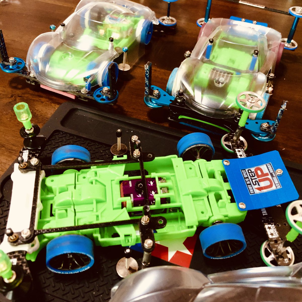 oci_mini4wd's tweet photo. 久しぶりにボディー切ってる。 https://t.co/wal3kbIn4d