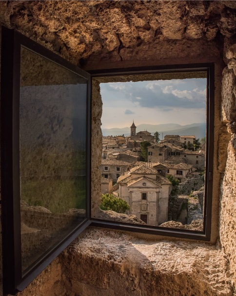 visit_lazio's tweet photo. Buona domenica dall'Acropoli di Civitavecchia ad #Arpino. 
L'avete mai visitata? 
Dal comune di Arpino seguite le indicazioni per Casalvieri, dopo 3 km sulla destra troverete l'ingresso.
📸 @matteo_di_fazio

#VisitLazio #FaiUnSaltoNelLazio #LazioEternaScoperta #LazioIsMe https://t.co/3KgkwoEMut