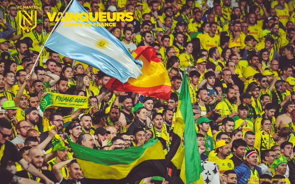 pedrochb97's tweet photo. …💛💚 https://t.co/uj7tc7C2vs