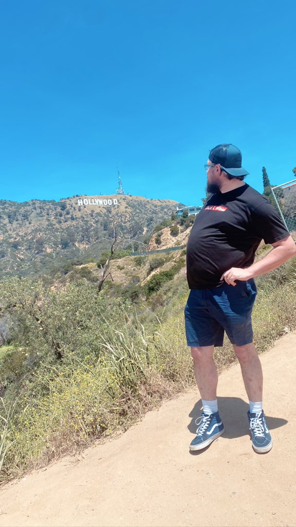 LastBearBender_'s tweet photo. Love doing touristy stuff in LA when friends visit https://t.co/wJHFwLxxWZ