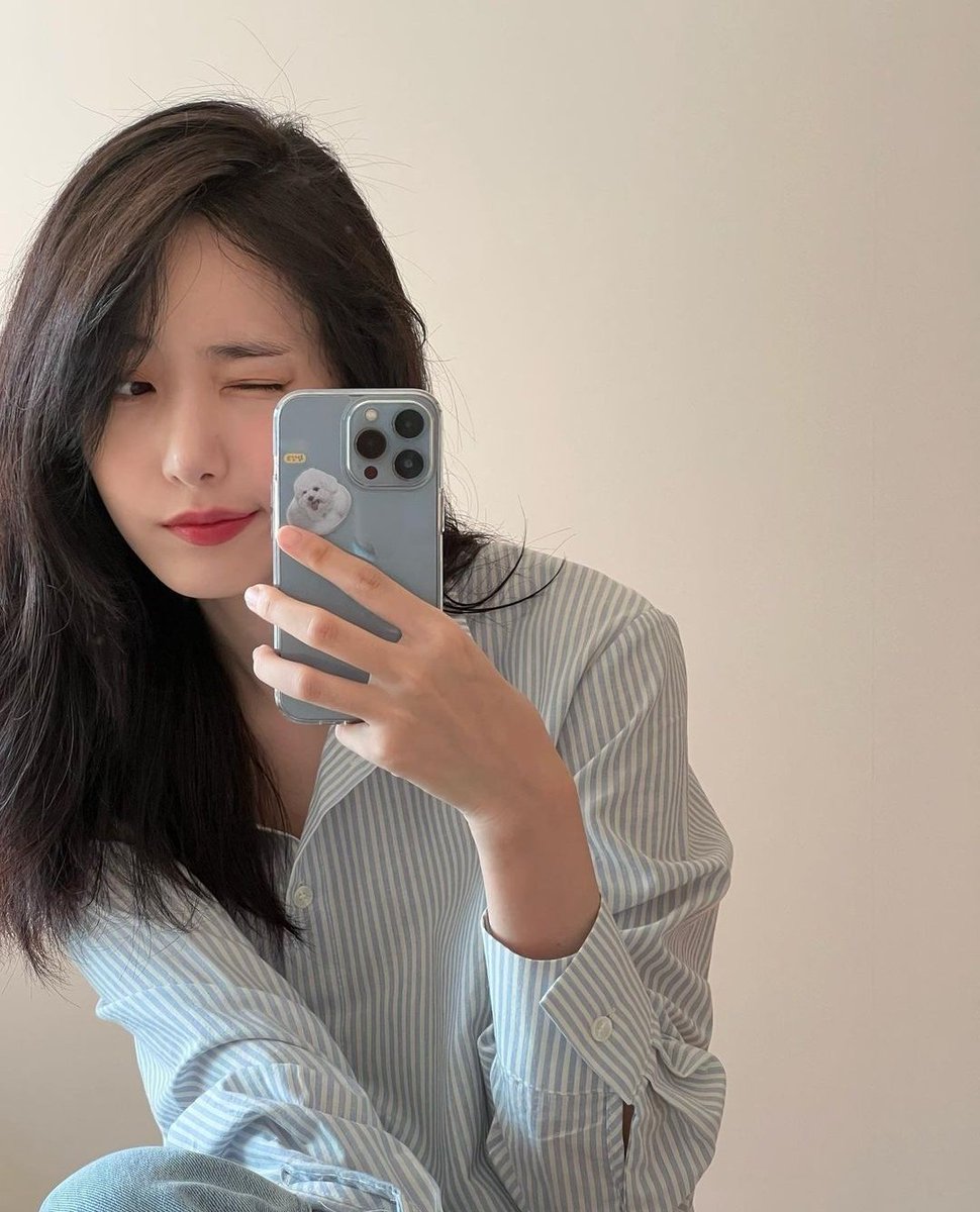 gfriendsnap's tweet photo. https://t.co/yyhsuYK0MO