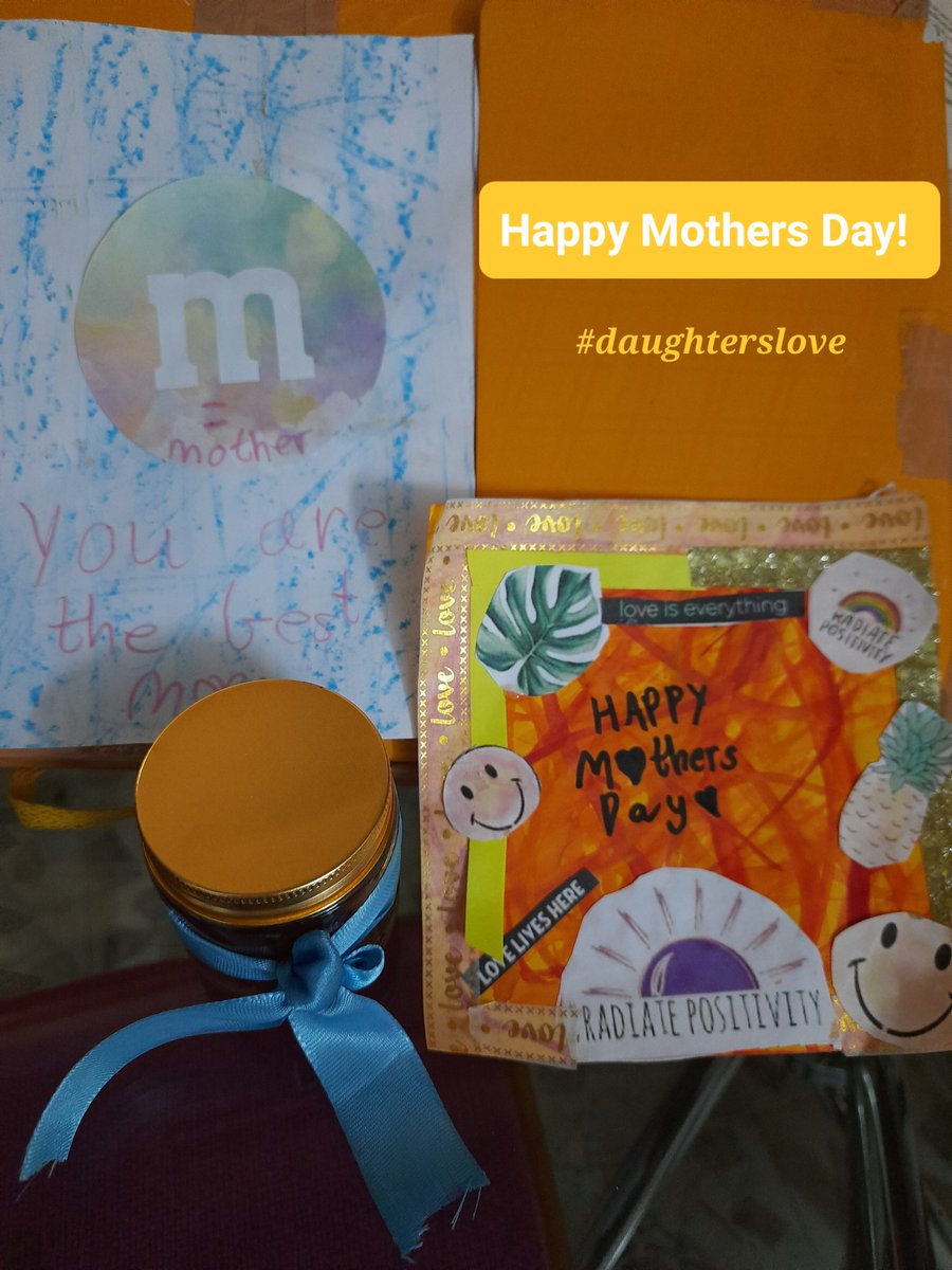 KiducateTweet's tweet photo. #MothersDaygifts
HAPPY MOTHERS DAY TO ALL THE MOMS! 
Simple handmade love cards just made my Sunday! These are the small recharges a mom needs for all the "Miles  to go, before I sleep!" #ThankYou Little Ms.S. #loveyoumom
#MothersDay https://t.co/ILAz6mzKyH