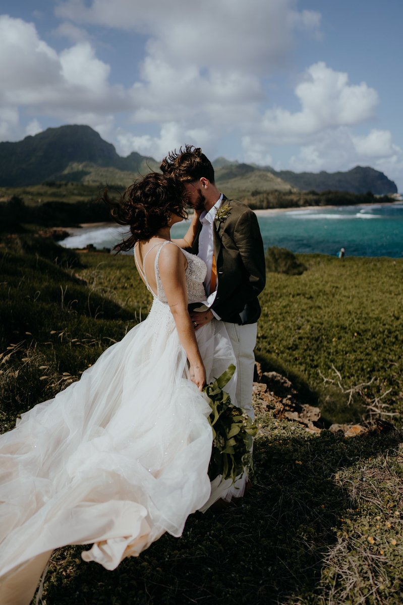 Robert_cobb_pht's tweet photo. Would love to do another wedding on Kauai! #travel #kauai #weddingphotographer #travelelopement #travelphotography https://t.co/oXIPR2fHDi